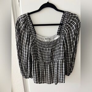 Abercrombie & Fitch Gingham Smocked Top with Puffy Sleeves Size S